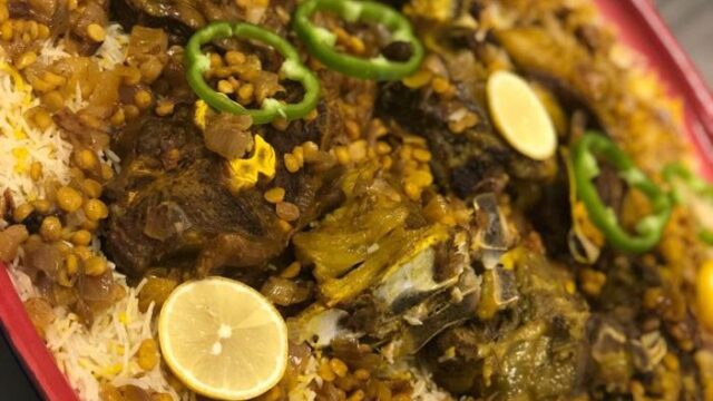 صينية-مجبوس-لحم-نعيمي